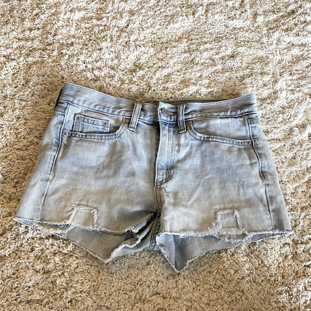 Woman’s Jean shorts